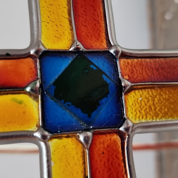 Stained glass hand crafted cross sun catcher - Picture 10 of 12